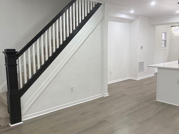 3rd image of 4803 Cordelia Ave