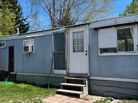 3rd image of 247 N 2 W APT 2