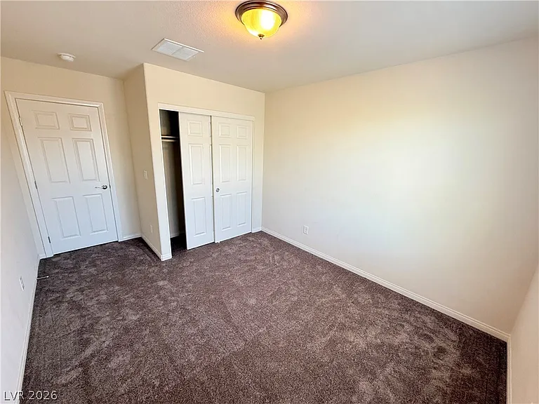 7331 Sunray Point St — Photo 24