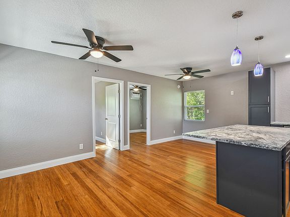 5th image of 1037 1/2 8th St S #1037