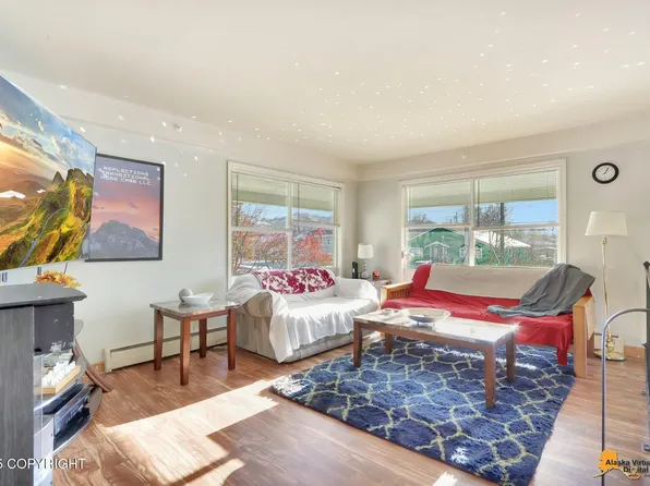 4423 E 6th Ave, Anchorage, AK 99508