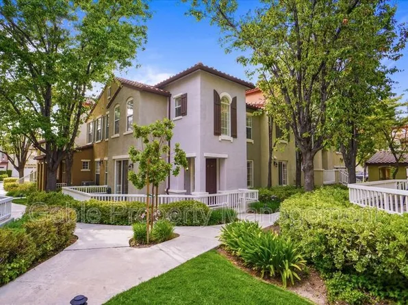 23434 Abbey Glen Pl, Valencia, CA 91354