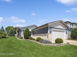 1040 N Princeton Ave, Villa Park, IL