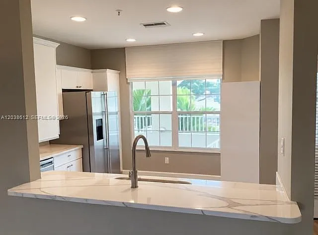 3017 Driftwood Way #0 — Photo 5