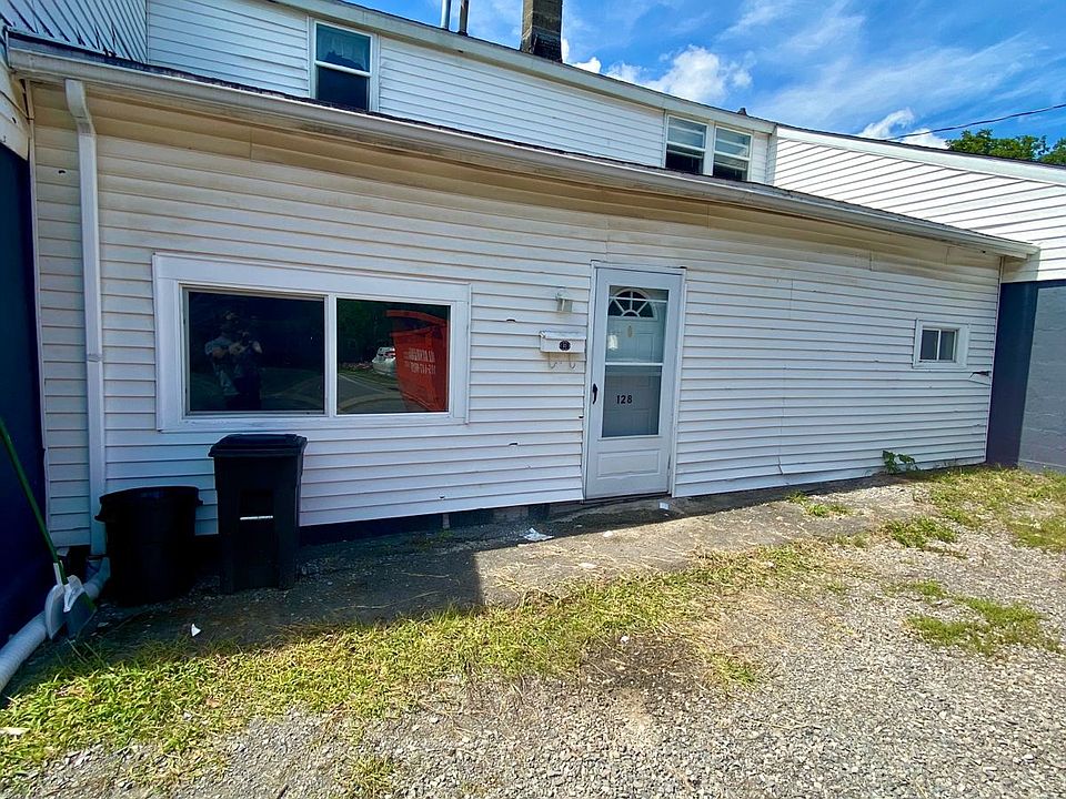 1st image of 126-134 S Main St S #128
