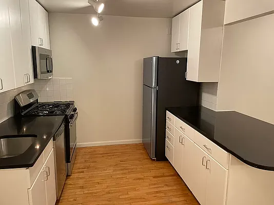 Rented by The Downtown LLC | media 19