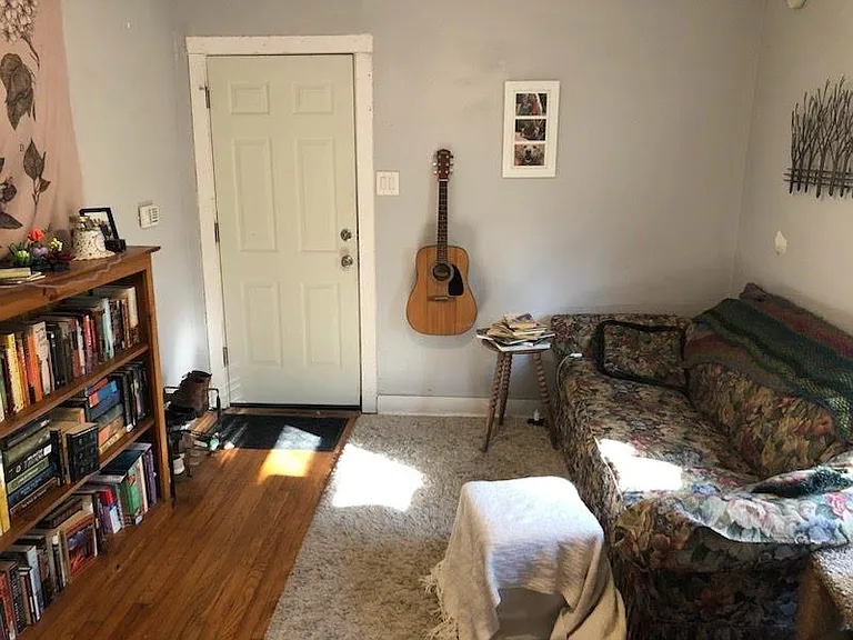 4284 Oxford Ave #103 — Photo 2