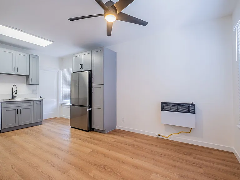 108 Broadway Residences — Photo 5