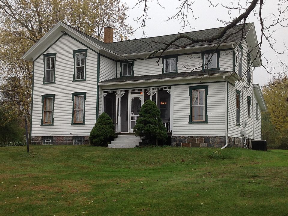 1st image of 3028 76th St SE