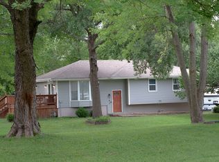 102 Cardinal Cir, Lawson, MO 64062