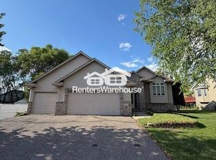 941 113th Ave NE, Blaine, MN 55434