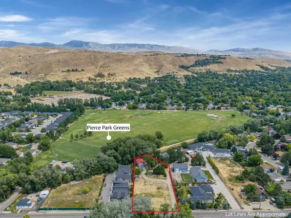 5708 N Pierce Park Ln, Boise, ID 83714
