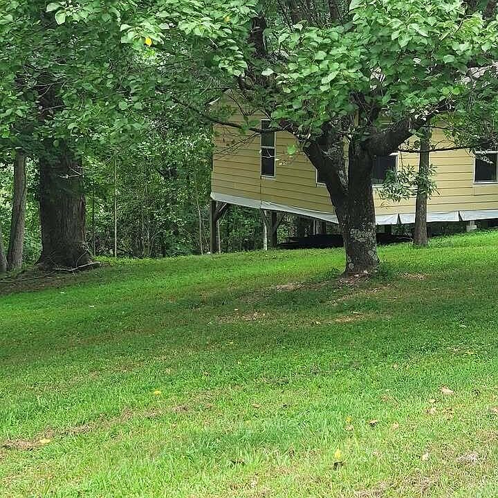 1st image of 465 Sunset Ridge Ln #1