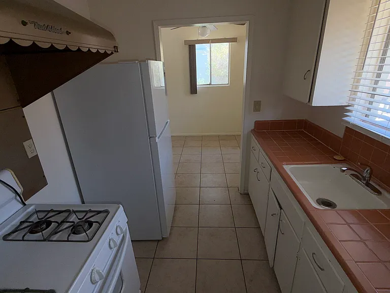 4425 N 8th Ave #3C — Photo 12
