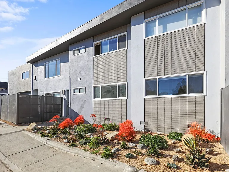 8777 Cadillac Avenue Apartments — Photo 72