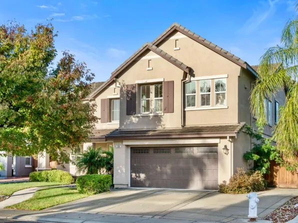 130 Brighton Cir, Vacaville, CA 95687