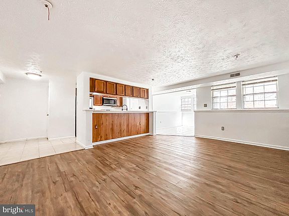 5th image of 1301 Clover Valley Way APT C