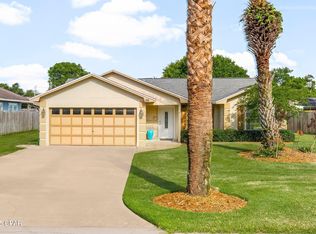 115 Half Acre Ln, Panama City Beach, FL 32413