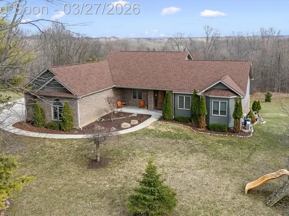 7880 Haley Rd, White Lake, MI 48383