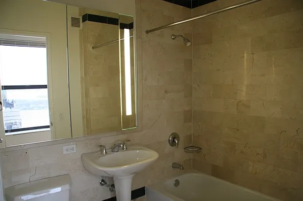 Rented by City Connections Realty | media 5