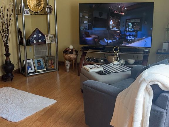 2nd image of 105 Pond Way
