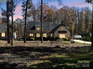 2656 Lee Lawing Rd, Lincolnton, NC 28092
