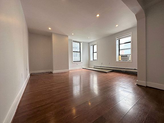 2nd image of 835 3rd Ave #4R