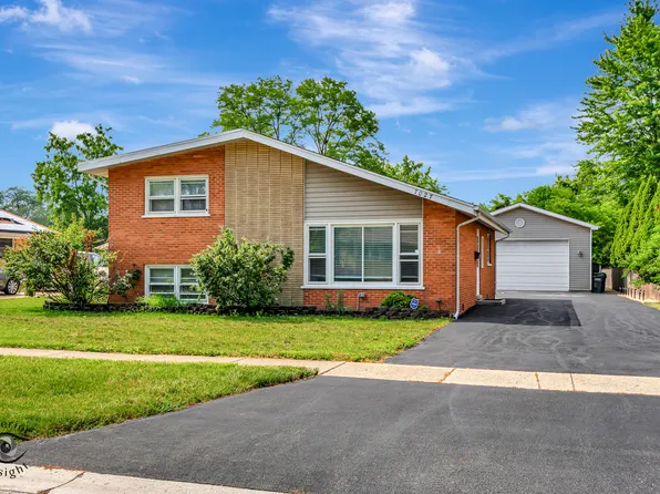 7027 174th Pl, Tinley Park, IL 60477