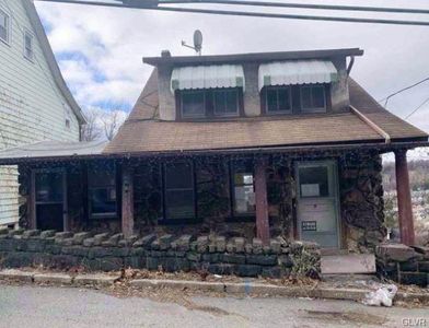 3876 Route 378 Bethlehem Pa 18015 Zillow