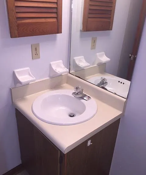 1318 Castelnau Ct — Photo 19