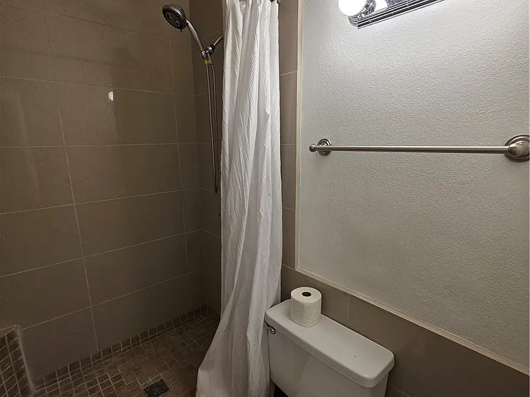 750 S Royal Crest Cir #313 — Photo 34