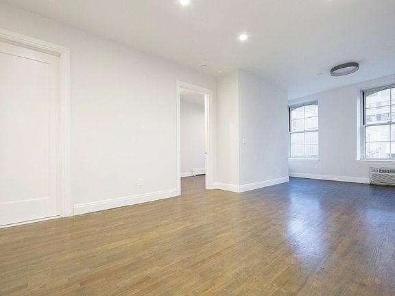 3rd image of 45 Beekman St #2B