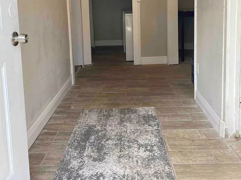 1018 N G St — Photo 13