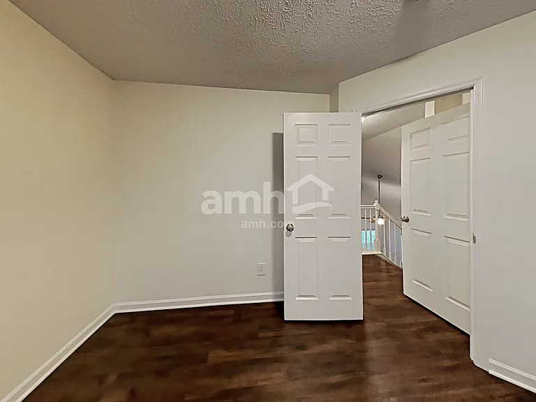 1325 Georgetown Dr — Photo 11