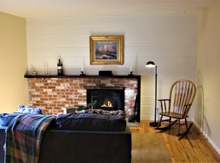 2514 Village Side Dr, Santa Rosa, CA 95405