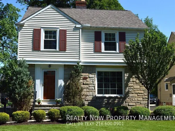 23805 E Groveland Rd, Beachwood, OH 44122