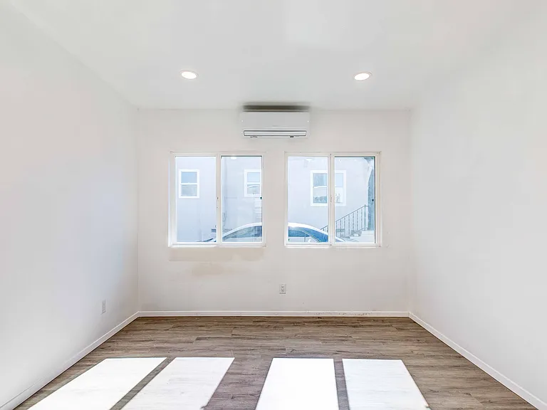 10108 Fernglen Ave #1 — Photo 10