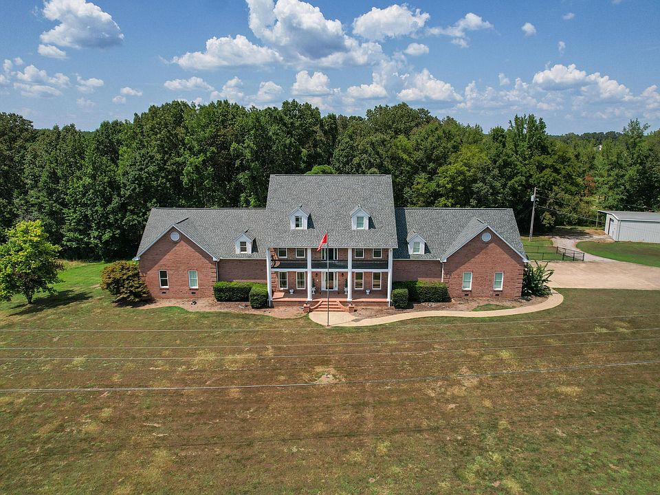 1st image of 13 Quail Run Rd