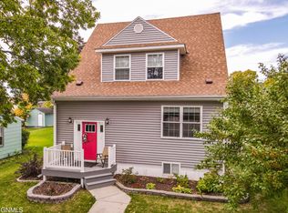 631 4th Ave NW, Valley City, ND 58072