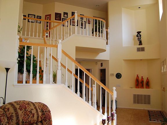 5th image of 9666 Oviedo St