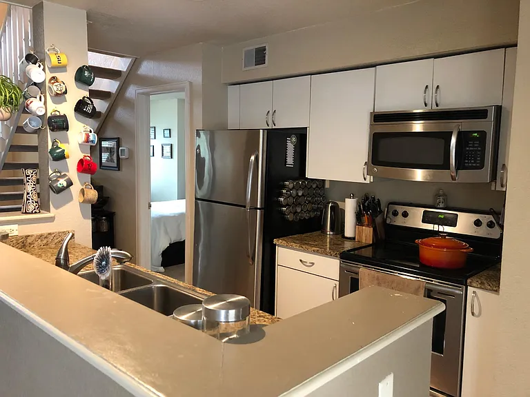 2 Acoma St #8 — Photo 5
