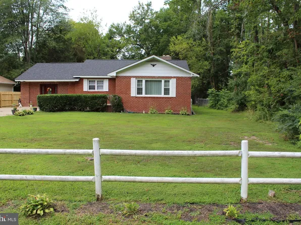 1259 Holly Vista Dr, Colonial Beach, VA 22443