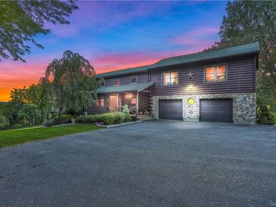 70 Ridge Rd, Marlboro, NY, 12542