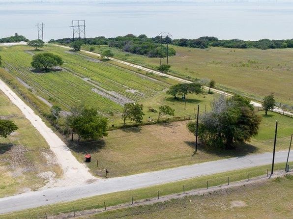 9925 County Road 2250, Taft, TX 78390
