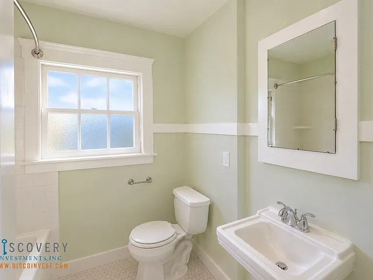 812 Trestle Glen Rd — Photo 16