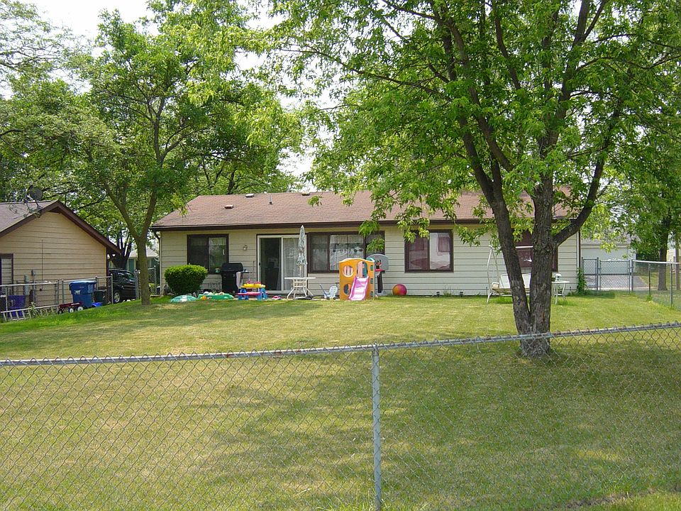 2nd image of 5317 Cinema Dr W