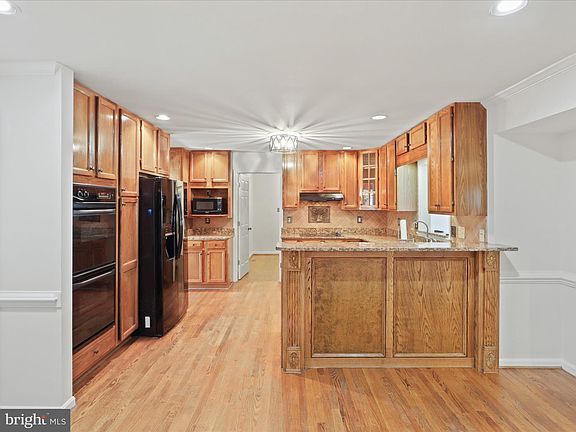5th image of this home