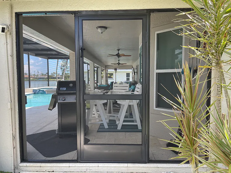 2543 SW 15th Ave — Photo 25