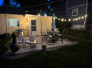 9007 Main St, Kansas City, MO 64114