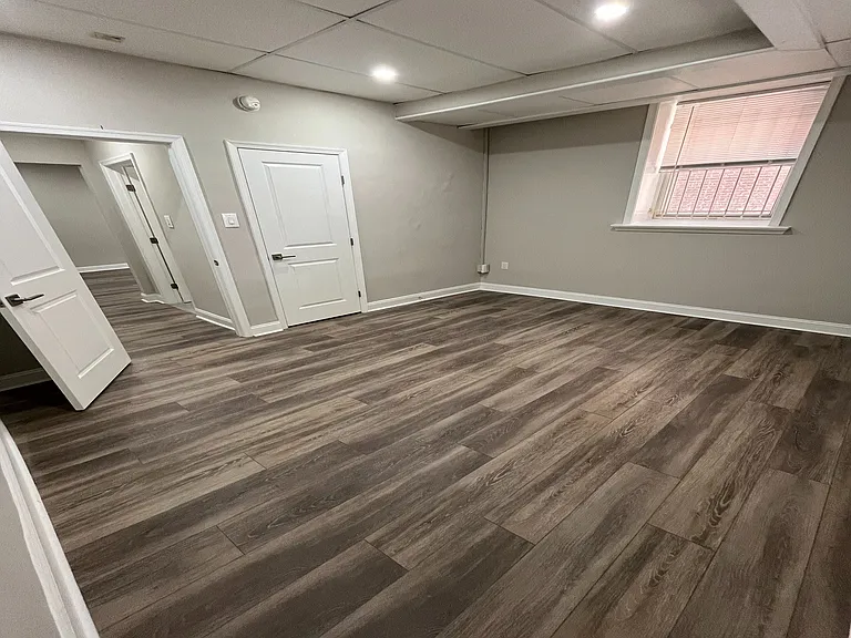 Campus Apartments — Photo 11